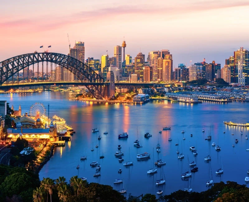 Sydney Sights & Harbor Life