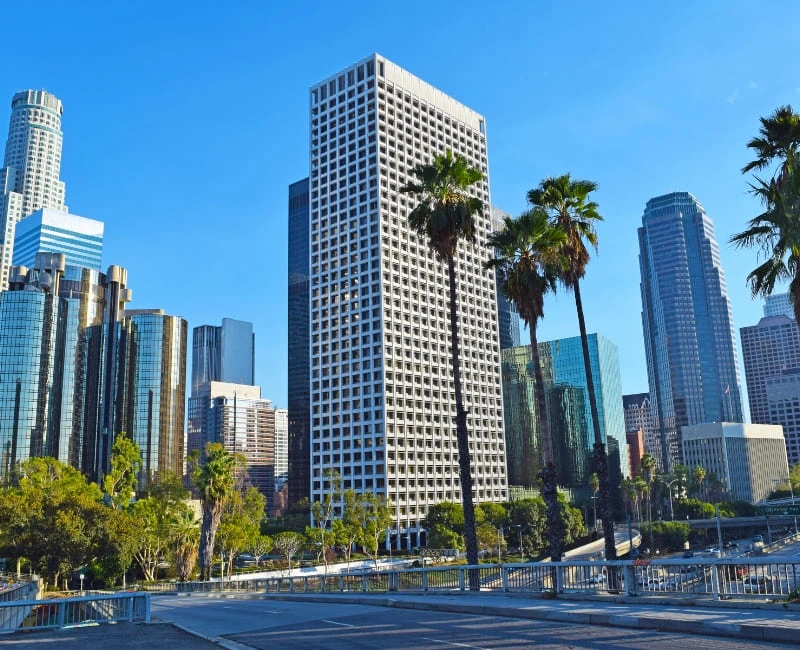 Iconic Metropolises: New York, Los Angeles & Toronto