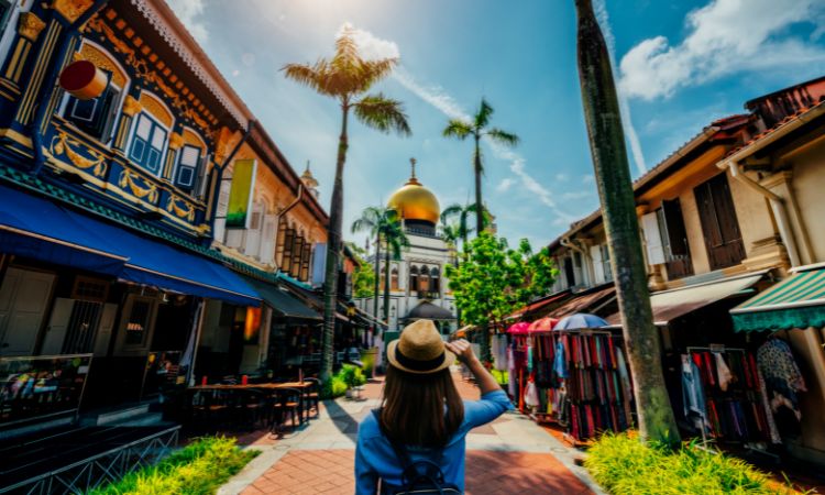 Outdoor Adventure & Scenic Wonders