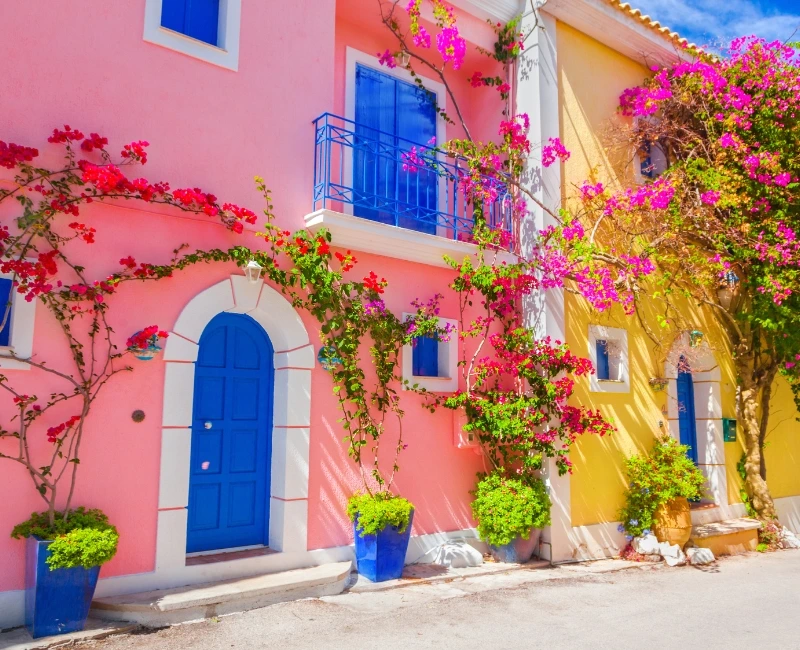 Romantic Getaways & Honeymoon Bliss