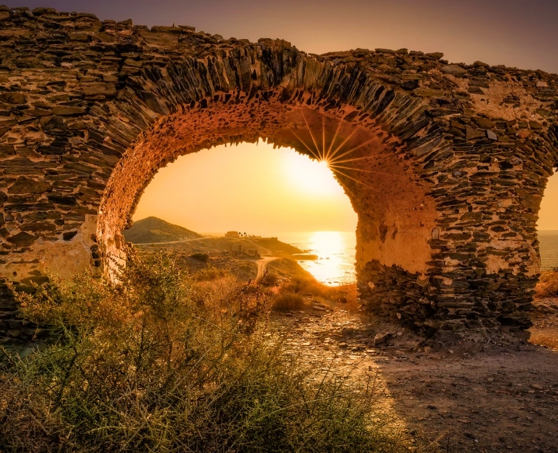 Experience the Vibrant Nightlife of Costa Almeria