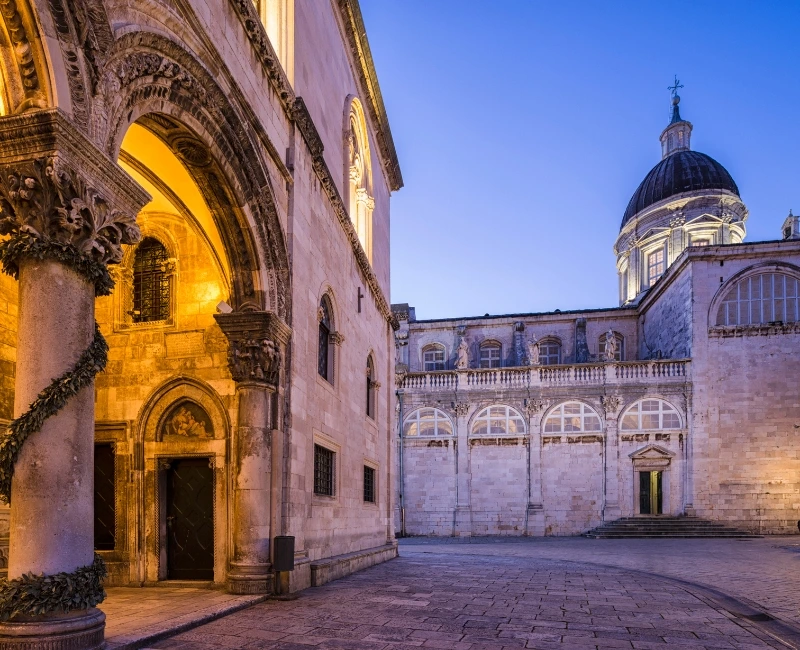 Wander the Old Town and Rector’s Palace