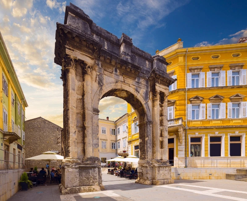 Medieval & Venetian Legacies