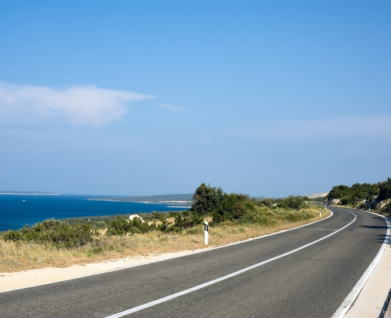 Cycling Routes and Scenic Drives