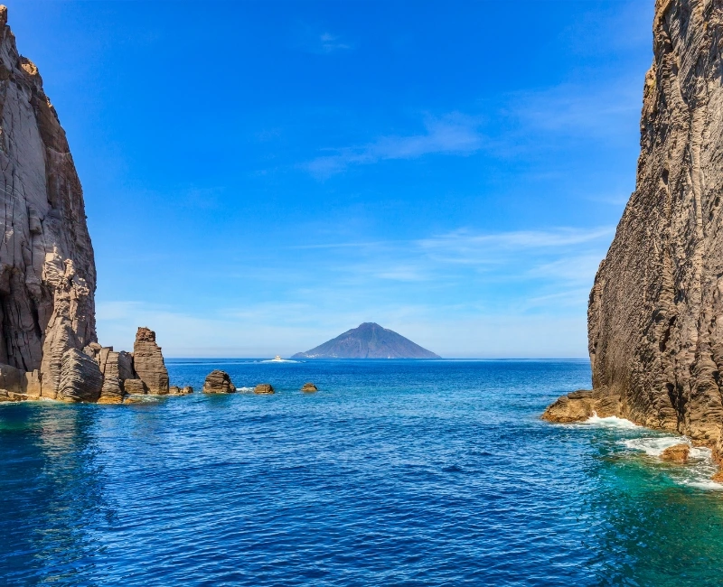 Coastal Escapes & Island Hopping