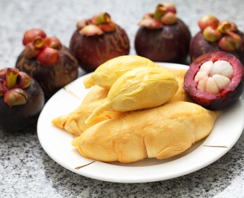 Street Food Trails and Local Markets