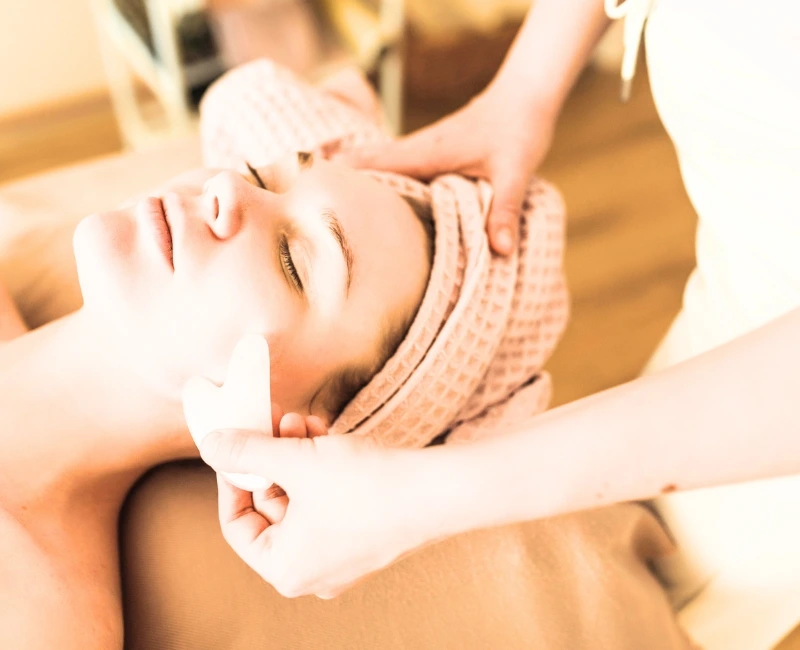 Spa & Holistic Treatments