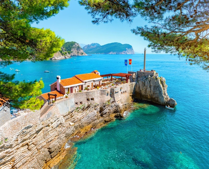 Historical Sights and Museums