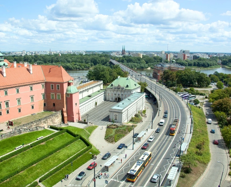 Hidden Gems—Praga and Beyond