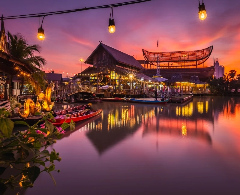 Day Trips to Neighboring Destinations