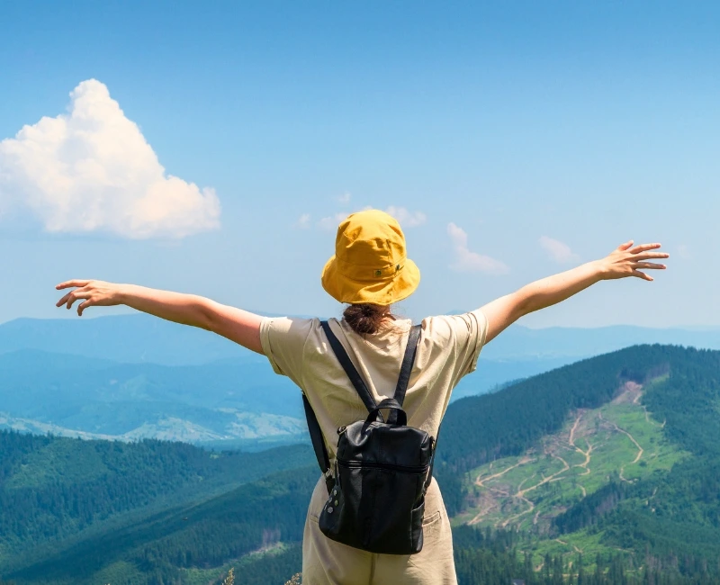 Travel Tips and Local Etiquette