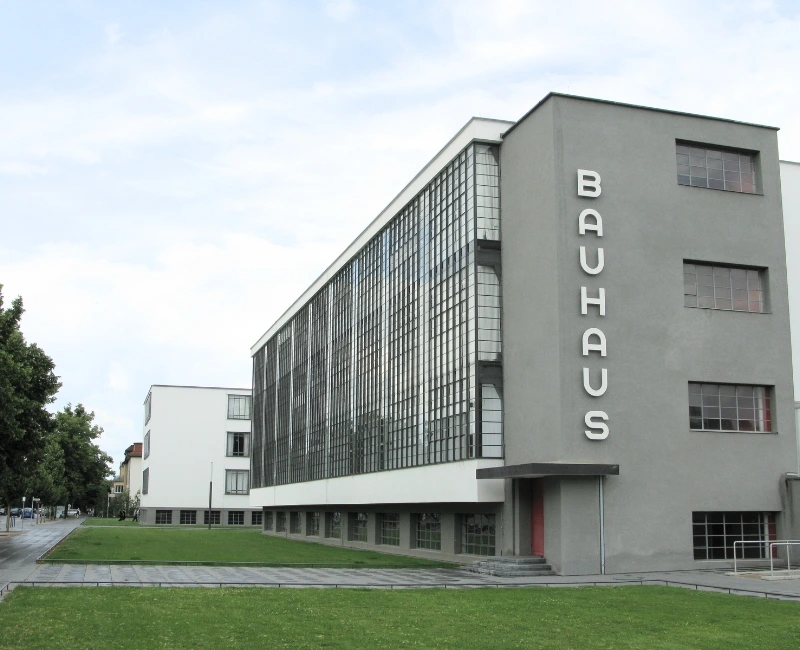 Discovering Bauhaus & White City