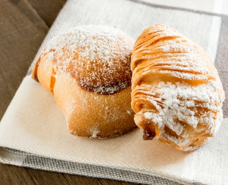 Street Food and Markets