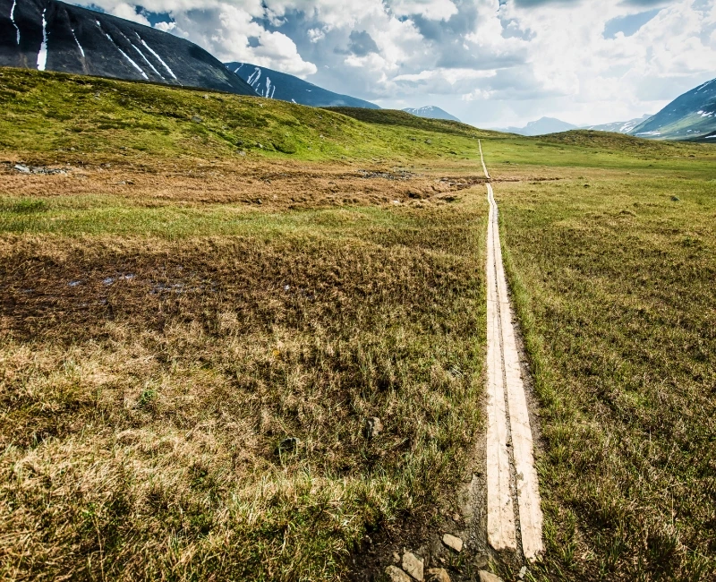 Summer Hiking & Midnight Sun Activities