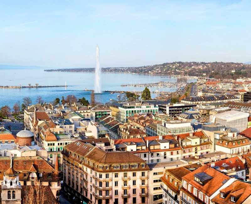 Exploring Geneva’s Old Town