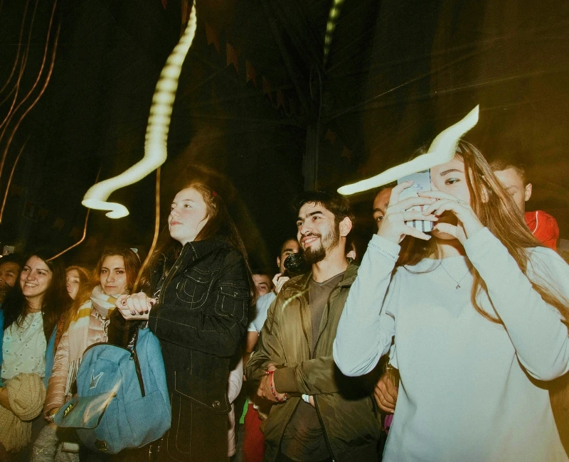 Nightlife & Entertainment Hotspots