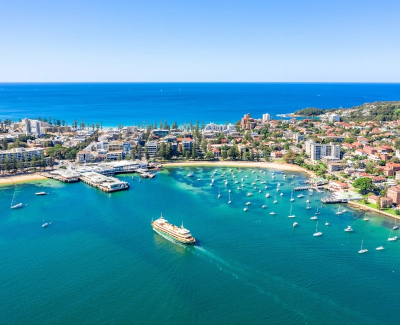 Manly Beach and Harbour Ferry Experience