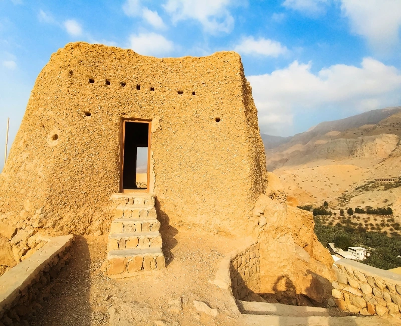 Historic Forts & Heritage Villages