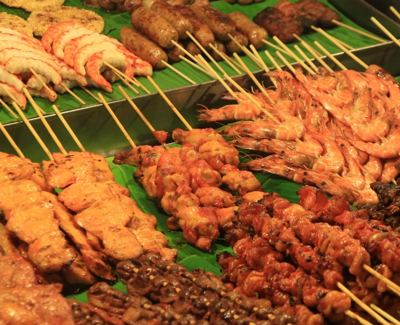 Shopping & Local Markets