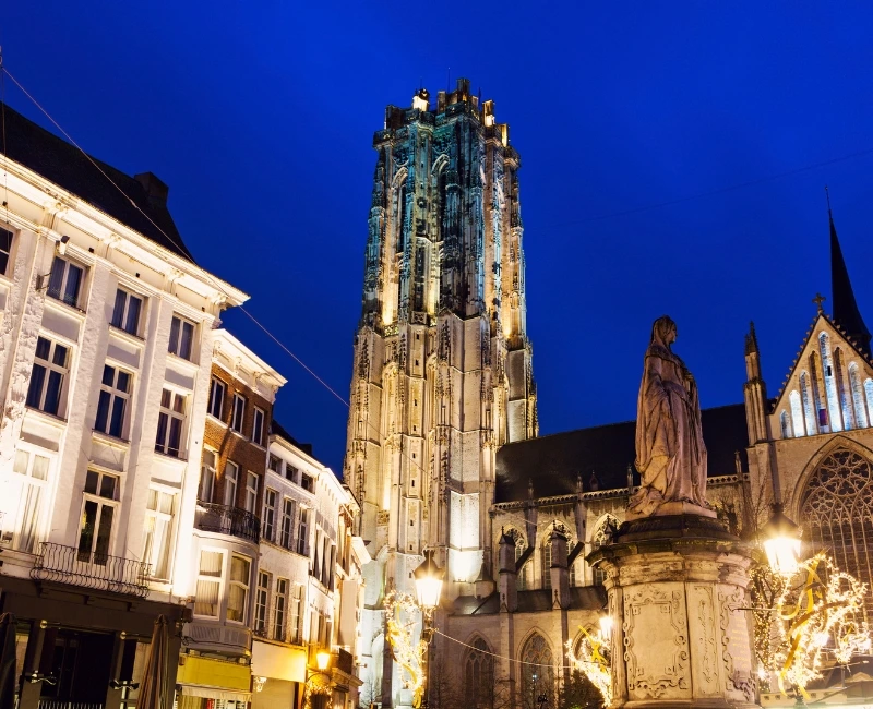 Exploring St. Rumbold’s Cathedral and Historical Core