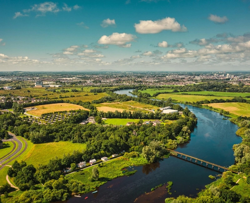 River Shannon Cruises and Wetlands
