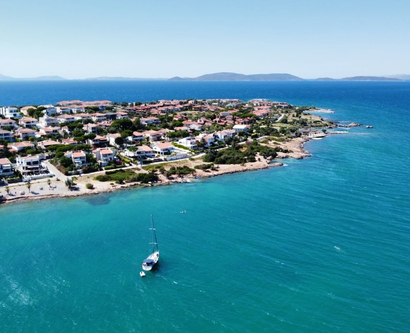 Beaches & Coastal Escapes